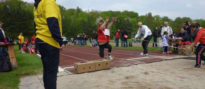 Weitsprung der Altersklasse U8